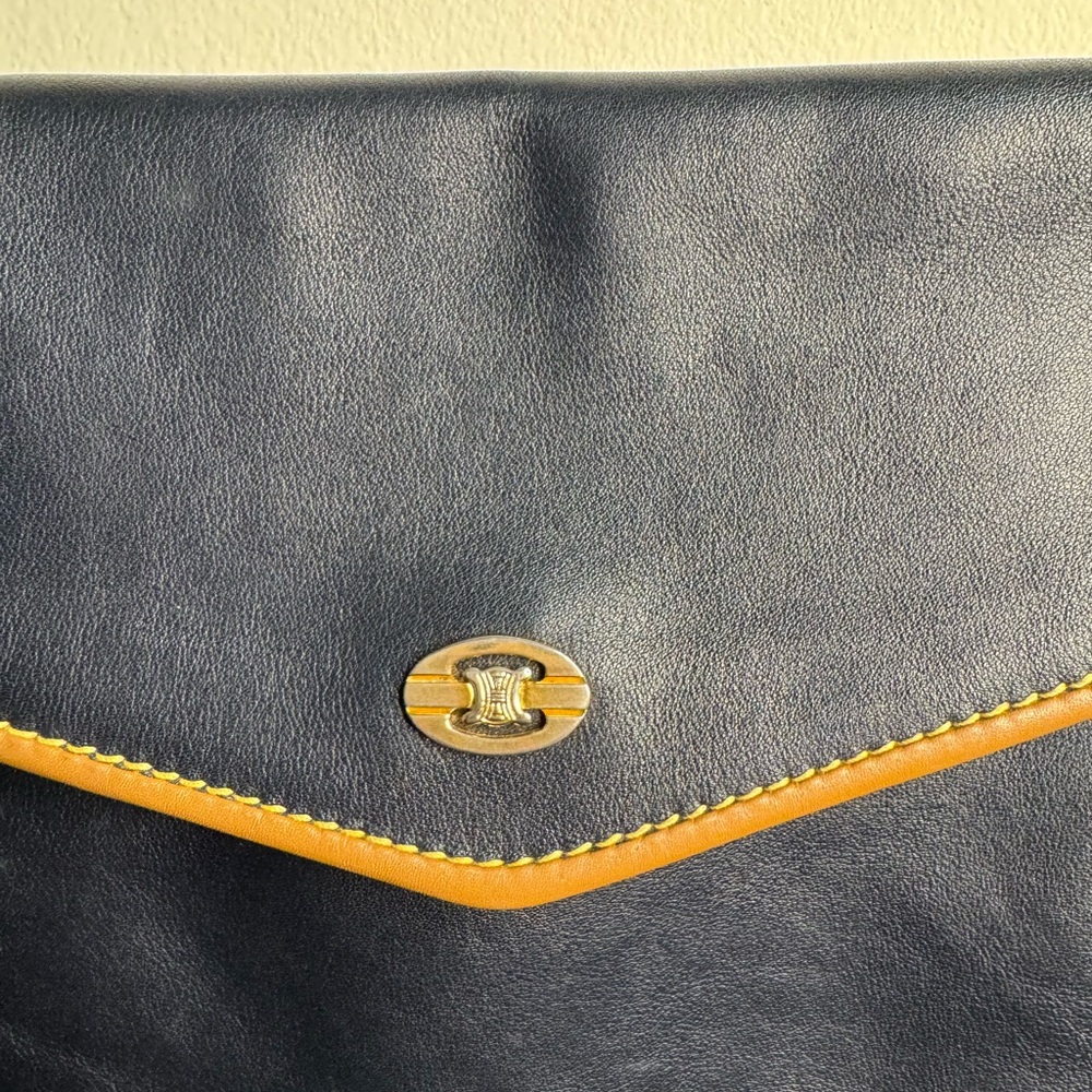 Vintage Celine Envelope clutch with logo chain. - Picture 12 of 16